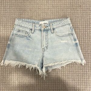 Light washed Jean shorts
